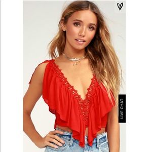 Lulu’s Saturday in the Park Red Lace Crop Top